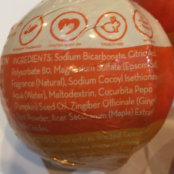 Bundle of five Pacha soap company froth bomb NWT - Picture 4 of 6